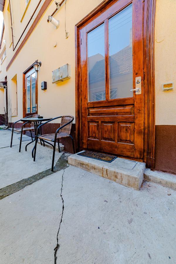 Old City Lux 2 Brasov Exterior photo